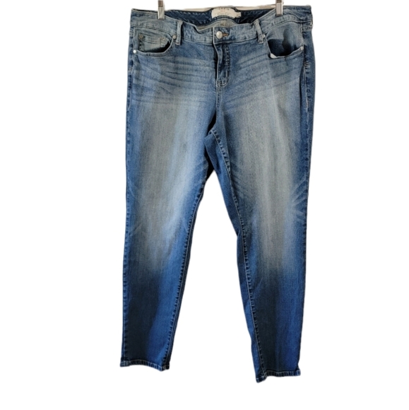Torrid Womens Plus Size Jeans 20T Med Wash High-rise Skinny Stretchy Casual Cozy - Picture 1 of 10